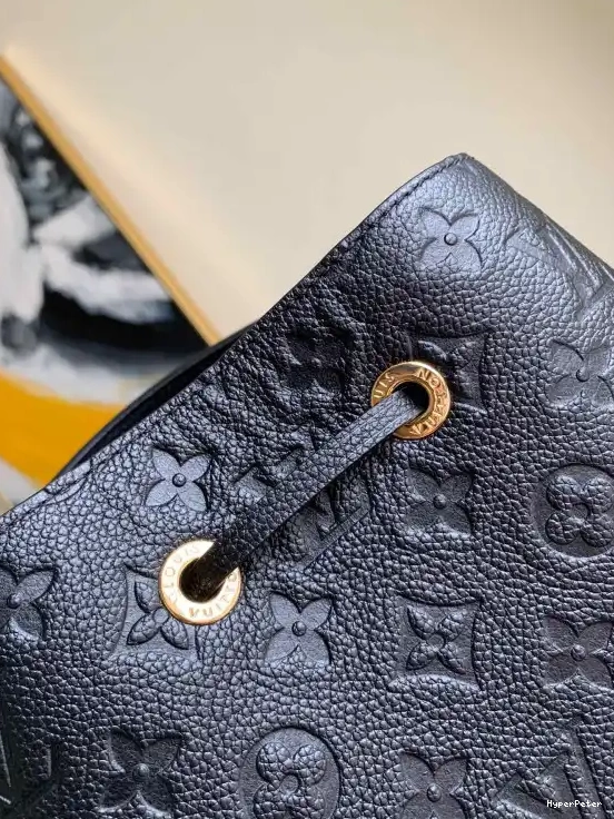 MM NEONOE LOUIS VUITTON 0530